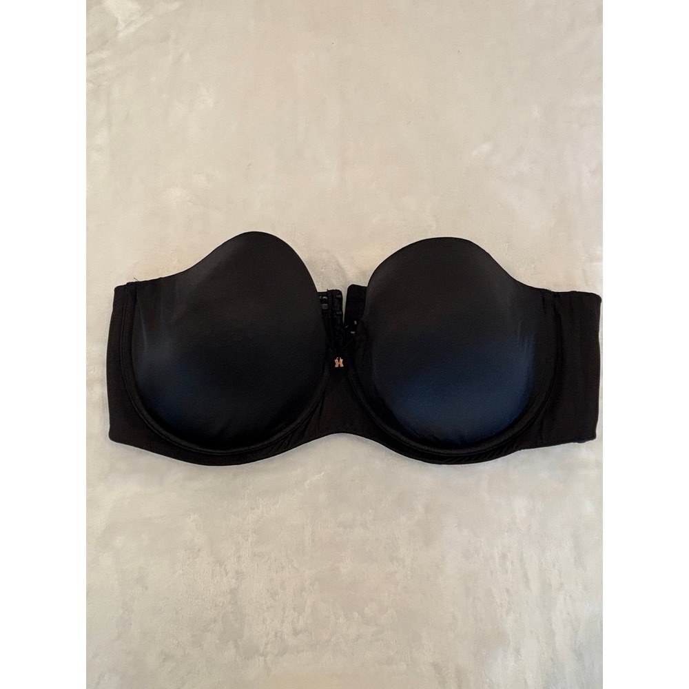 Savage X Fenty Black Strapless Underwire Bra Size 44DD Molded Cup Lingerie